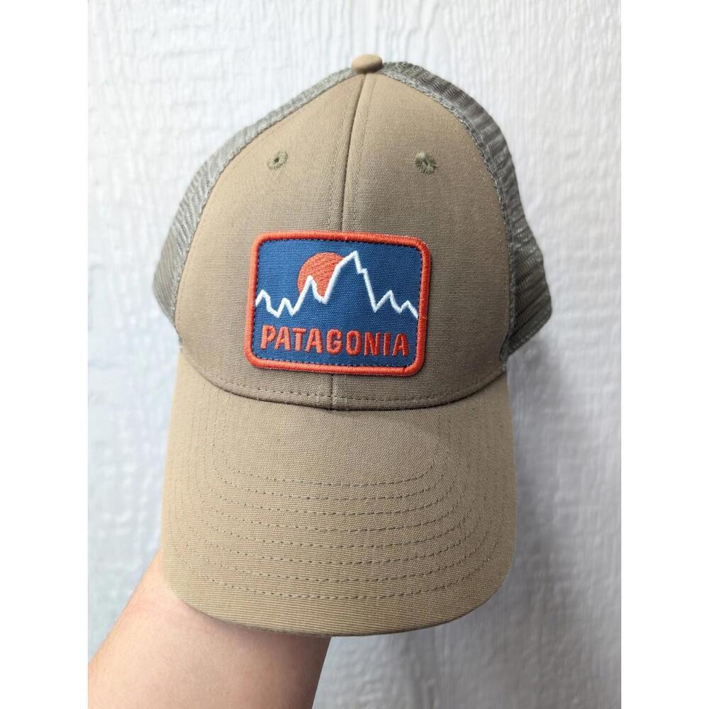 Patagonia Firstlighters Badge Lopro Trucker Hat Snapback Ash Tan 2016 Gorpcore